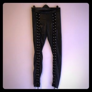 Bones black lace-up leggings